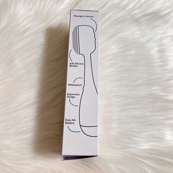 🦋PMD CLEAN FACE BRUSH🦋 - Picture 4 of 4